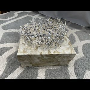 Swarovski Crystal Wedding Headpiece Bridal Styles.